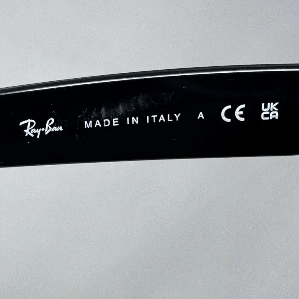Ray-Ban RB2132 New Wayfarer 901 Black Sunglass Frames 52-18-145 Italy Authentic